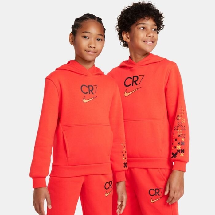Nike CR7 Club Fleece Junior Sweatshirt - Modern ve Rahat Tasarım - Görsel 2