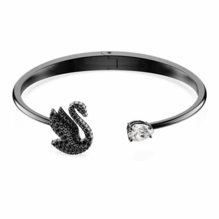 Swarovski 5688746 Kadın Bileklik – Siyahın Asaleti Bileğinizde