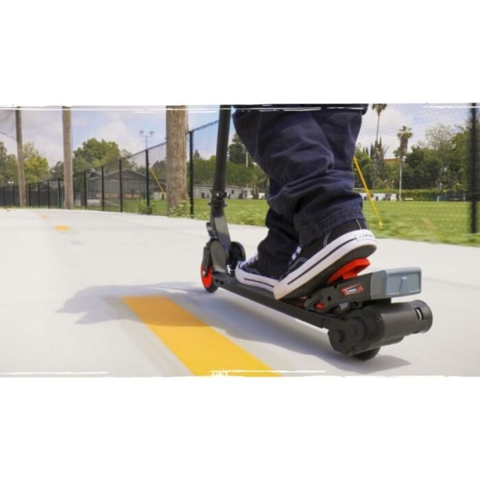 Çocuk - Razor Elektrikli Scooter Turbo A Modeli ile Güçlü ve Hızlı Kullanım - Görsel 4
