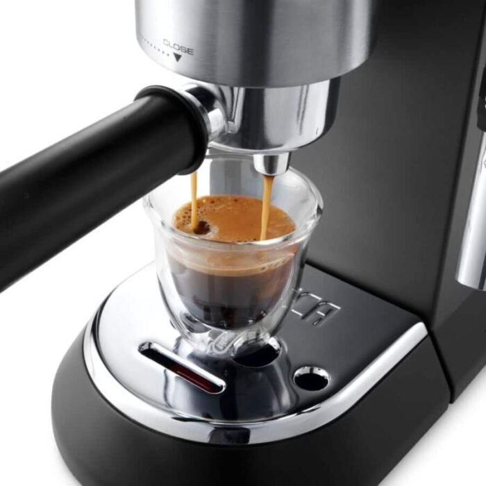 DeLonghi EC 685.BK Espresso Makinesi - Görsel 2