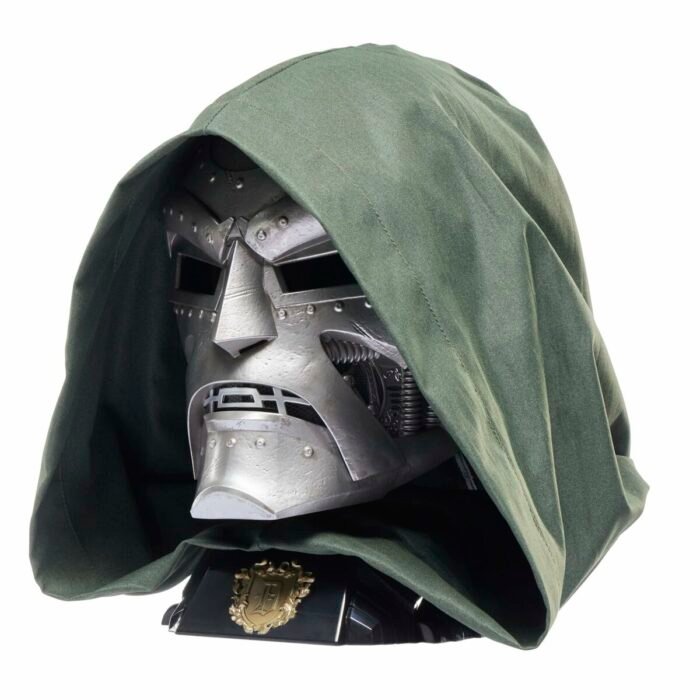 Çocuk - Hasbro Doctor Doom Maske Gümüş Renkli Plastik Malzeme - Görsel 4