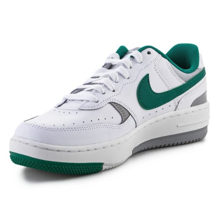 Nike Gamma Force W 8