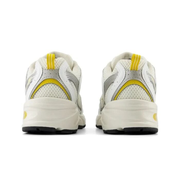 Ayakkabılar - New Balance 530 erkek spor ayakkabı, bej antrenman ayakkabısı - Görsel 4