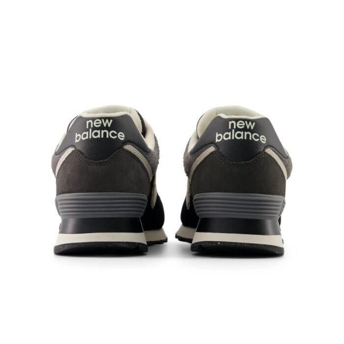 New Balance U574 lifestyle