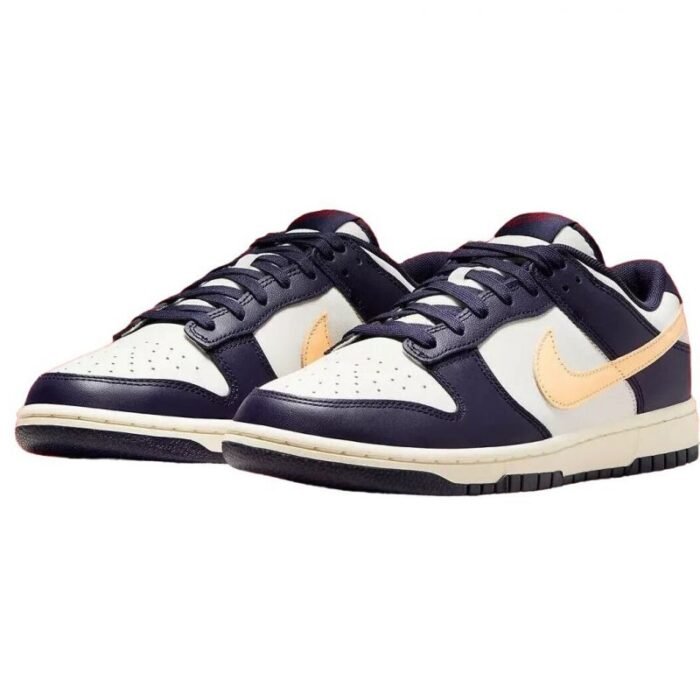 Nike Mens Dunk Low