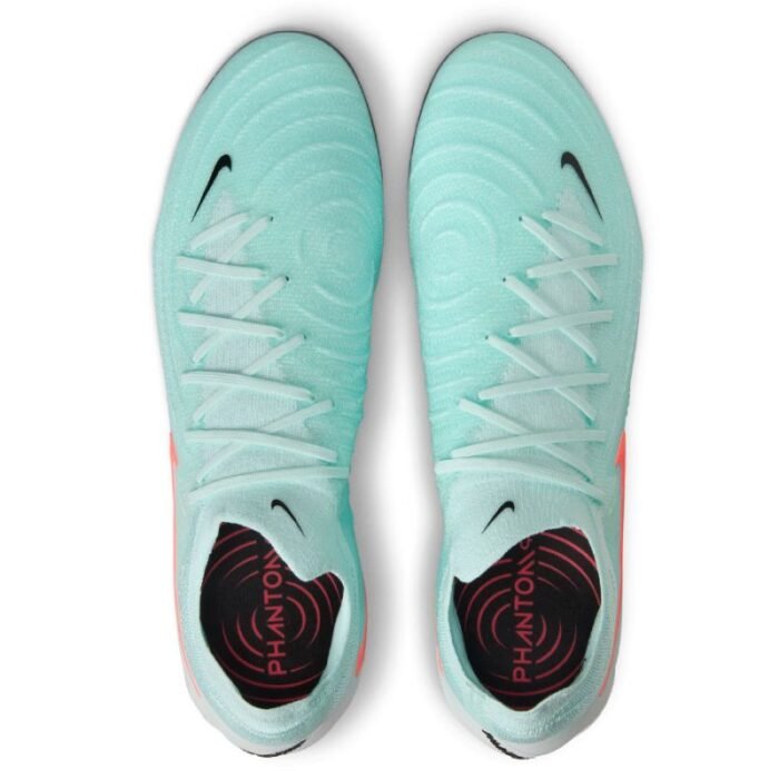 Nike Phantom GX II
