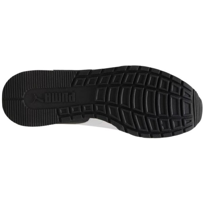 Puma ST Runner v4