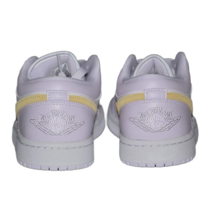 Air Jordan 1 Low