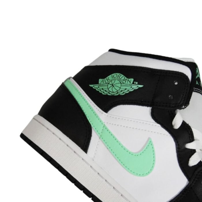 Air Jordan 1 Mid