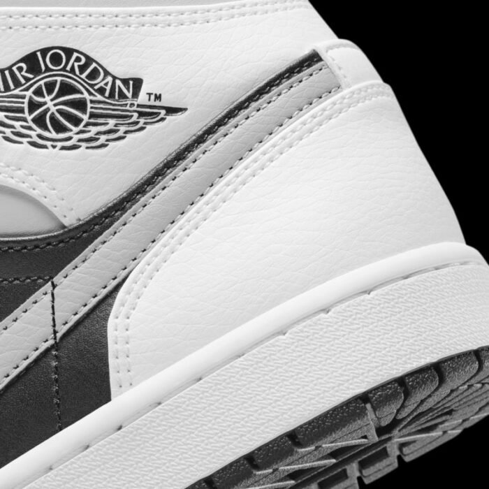Air Jordan 1 Mid