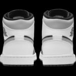 Air Jordan 1 Mid