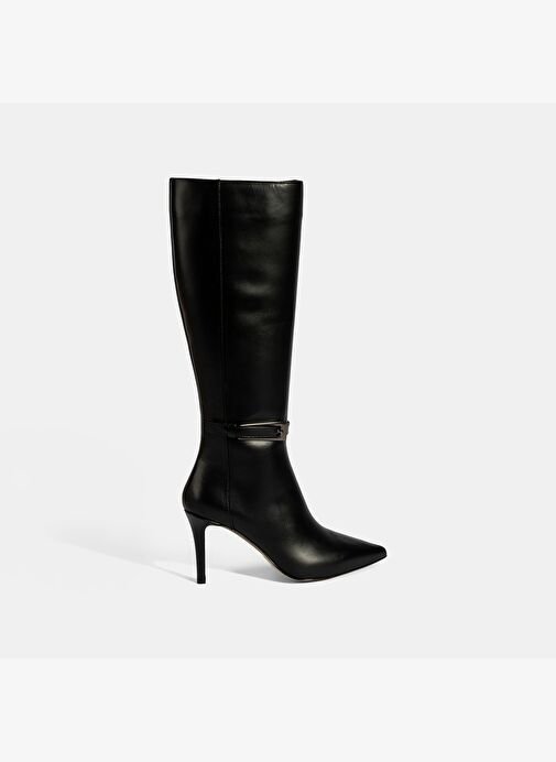 Desa Kadın Siyah Sivri 2