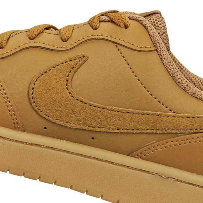 Nike Court Borough Low
