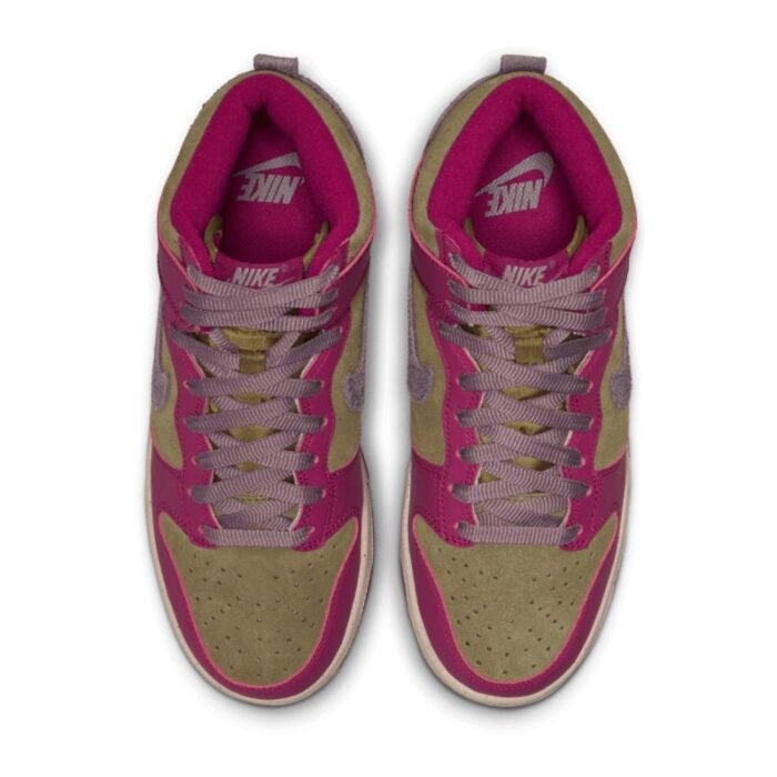 Nike Dunk High W