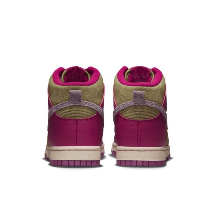 Nike Dunk High W