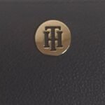 Tommy Hilfiger Womens TH