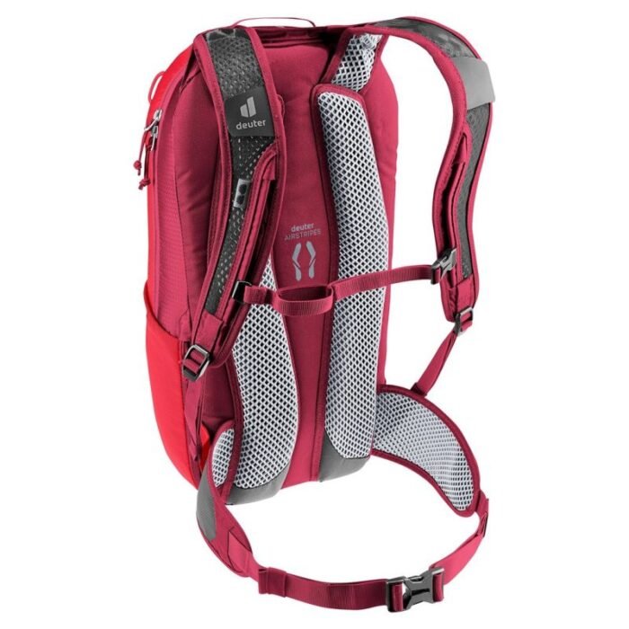 Deuter Race 16 hiking