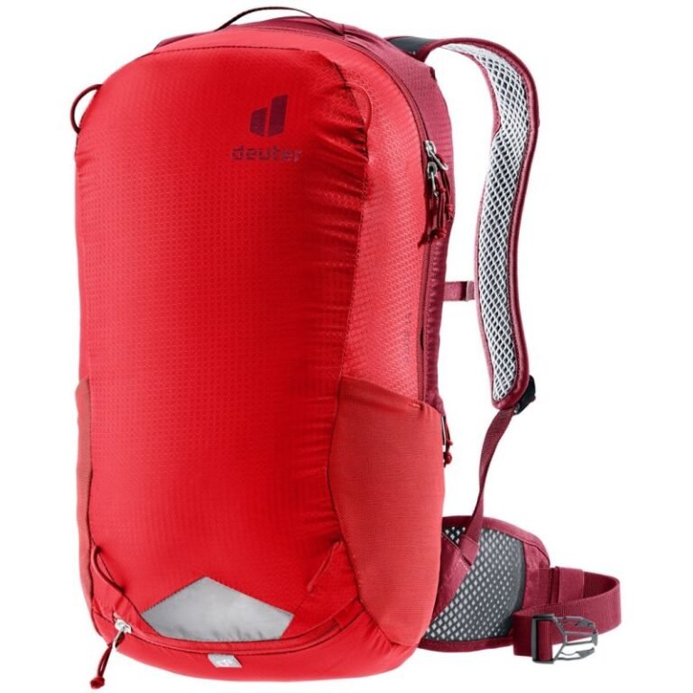 Deuter Race 16 hiking