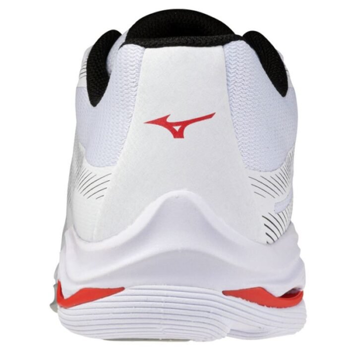 Mizuno WAVE LIGHTNING PRO