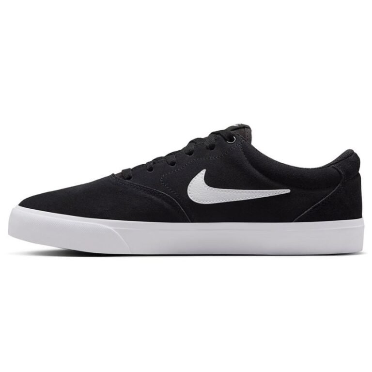 Nike Charge Suede M