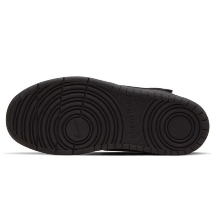 Nike Court Borough Mid