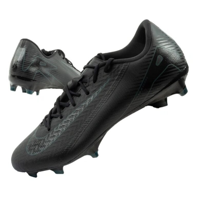 Nike Zoom Vapor 16