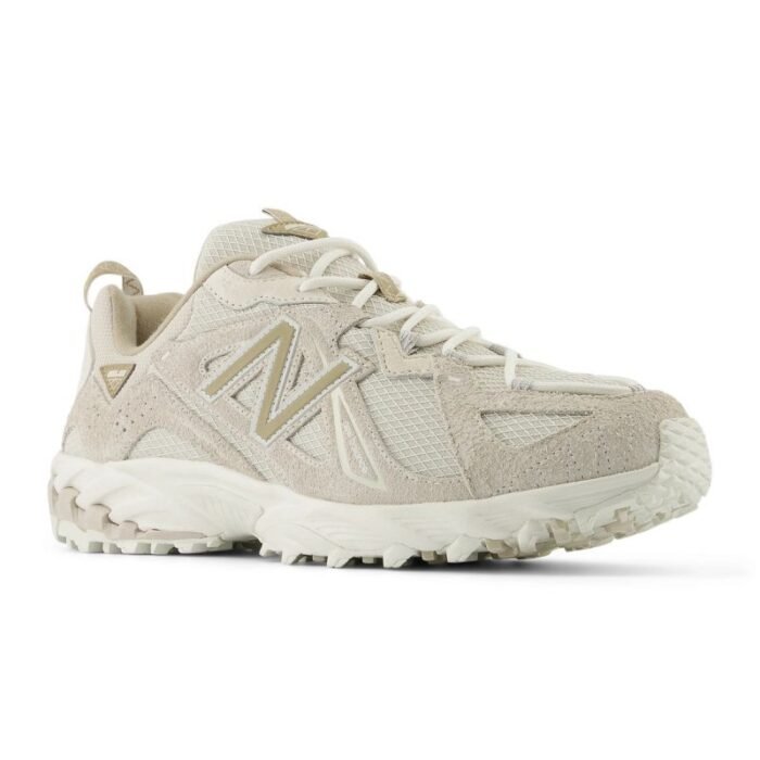 New Balance spor ayakkabıları