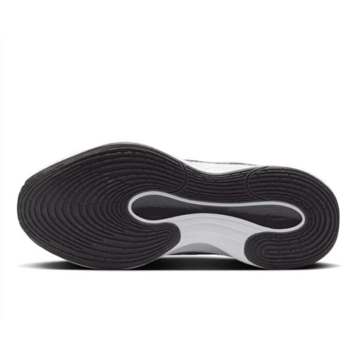 NIKE GT HUSTLE ACADEMY AYAKKABI FJ7791-102 - Görsel 5