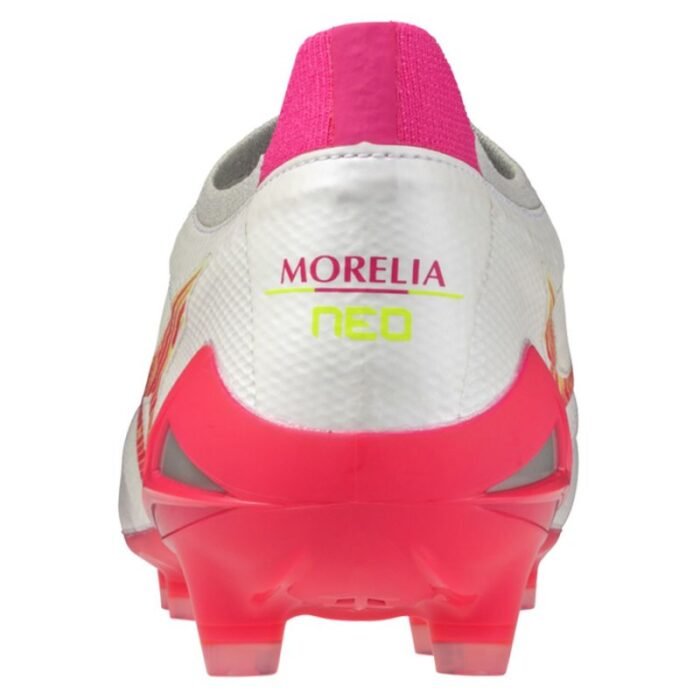 Mizuno Morelia Neo IV
