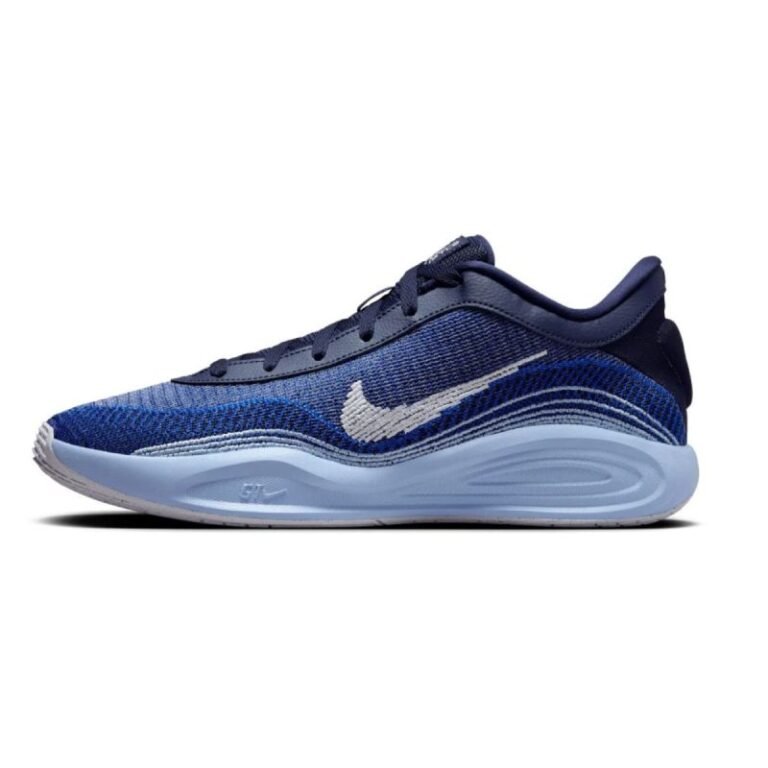 Nike GT Hustle Academy