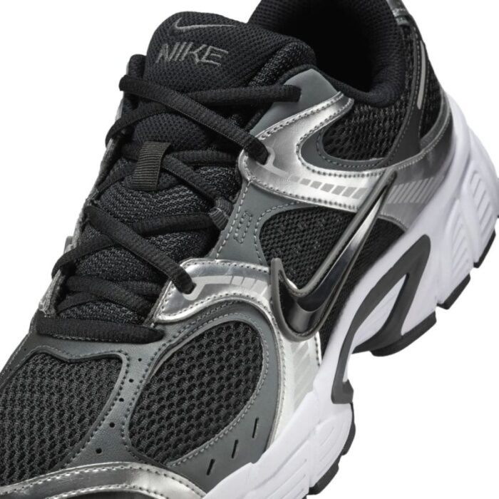 Nike Erkek Ayakkabıları V5