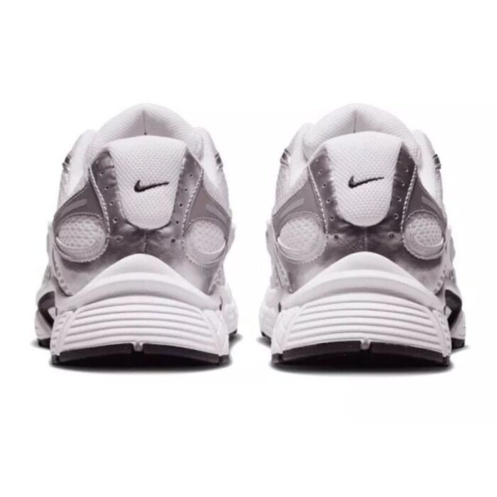 Nike Erkek Ayakkabıları V5