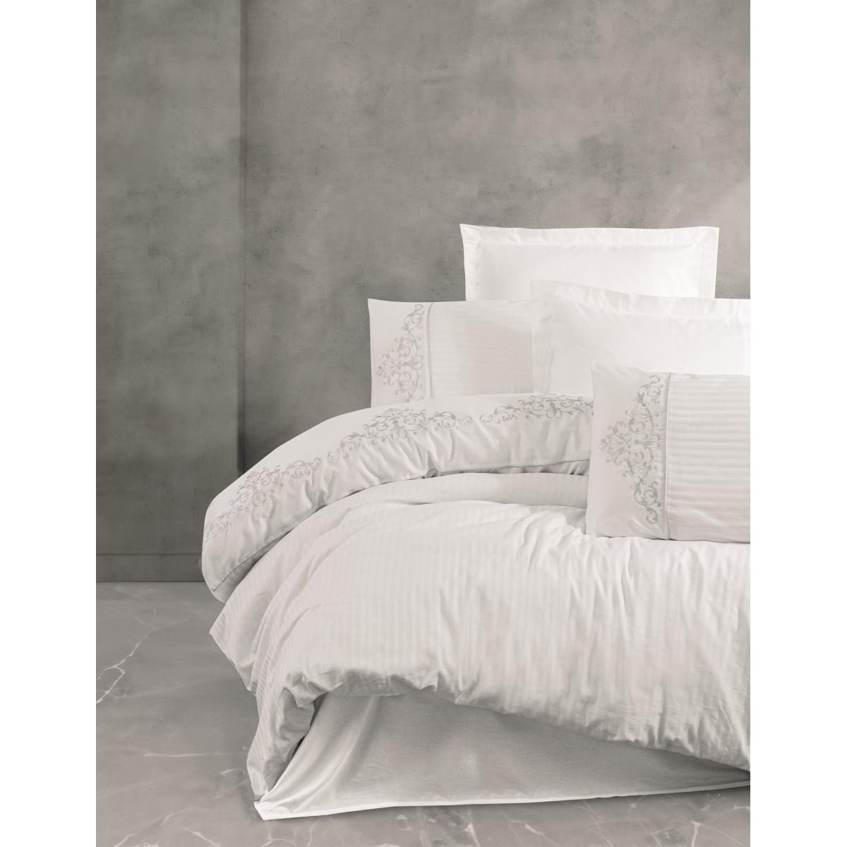 1690533eea994051cbc6-0 Cotton Box Nakışlı Saten