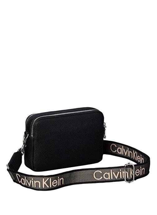 Calvin Klein Siyah Kadın 2