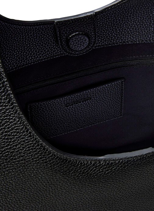 Calvin Klein Siyah Kadın 2