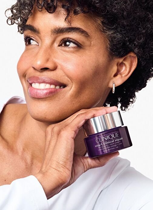 Clinique Smart Clinical Repair 2