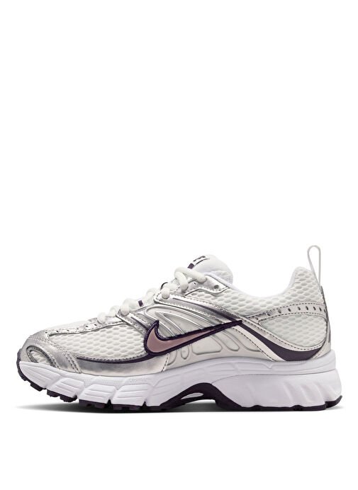 Nike Beyaz Kadın Yürüyüş 2