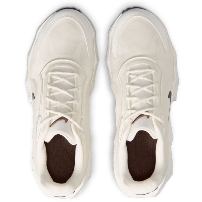 Nike Aura Edge HQ7025-105