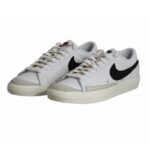 Nike Blazer Low 77 Vintage Beyaz Sneaker - Görsel 3