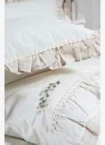 Ecocotton Leyna Battal Boy Nevresim Takımı %100 Organik Pamuk Keten El Nakışlı Krem 240x220 Cm - Görsel 4