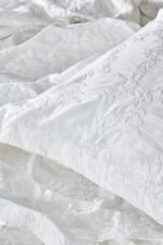Ecocotton Novella Battal Boy Nevresim Takımı %100 Organik Pamuk Saten Brodeli Krem 240x220 Cm - Görsel 3