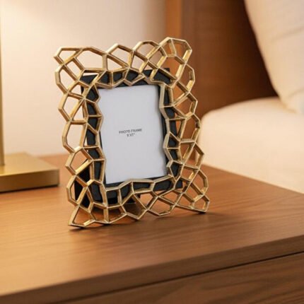 Cornella Pillar Antik Gold