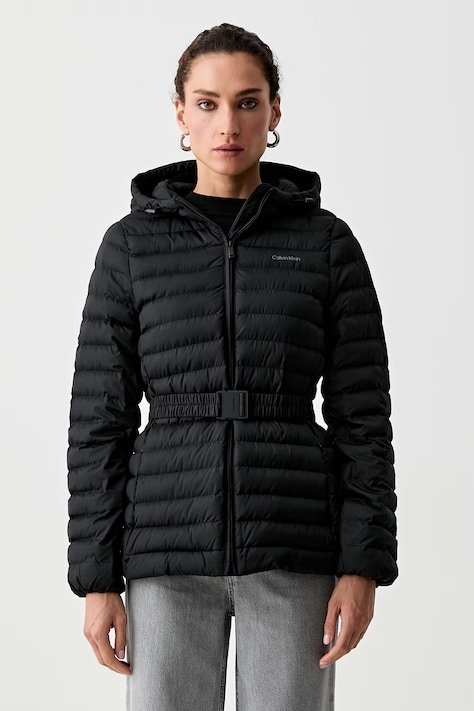 Calvin Klein Kadın Kısa