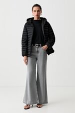 Calvin Klein Kadın Kısa