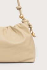 love moschino bej kadın