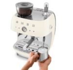 Smeg EGF03CREU 50's Style Entegre Öğütücülü Espresso Makinesi - Krem - Görsel 2