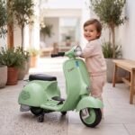 Vespa Lisanslı Akülü Çocuk 2