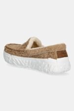 UGG Ascot Wrap Tech