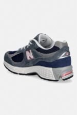 New Balance 2002 Kadın