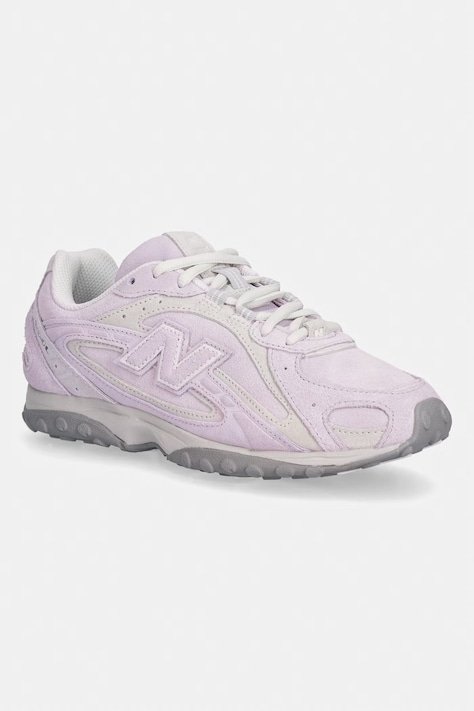 New Balance 204 Süet